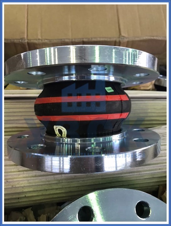 компенсатор резиновый фланцевый в Балаково